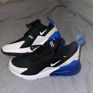 Nike 270s